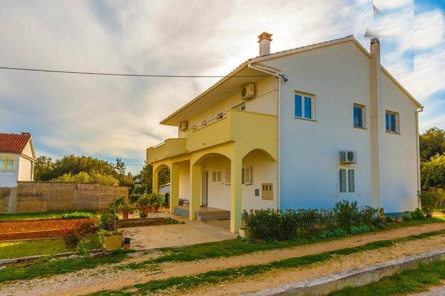 Apartments Maco Петрчане Номер фото