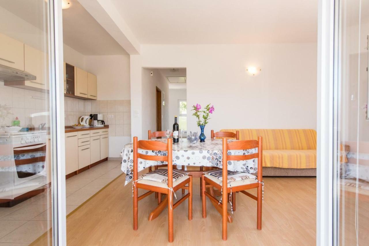 Apartments Maco Петрчане Экстерьер фото